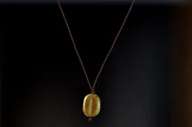 18K Gold Pendant Necklace - Elegant Seed Design for Women