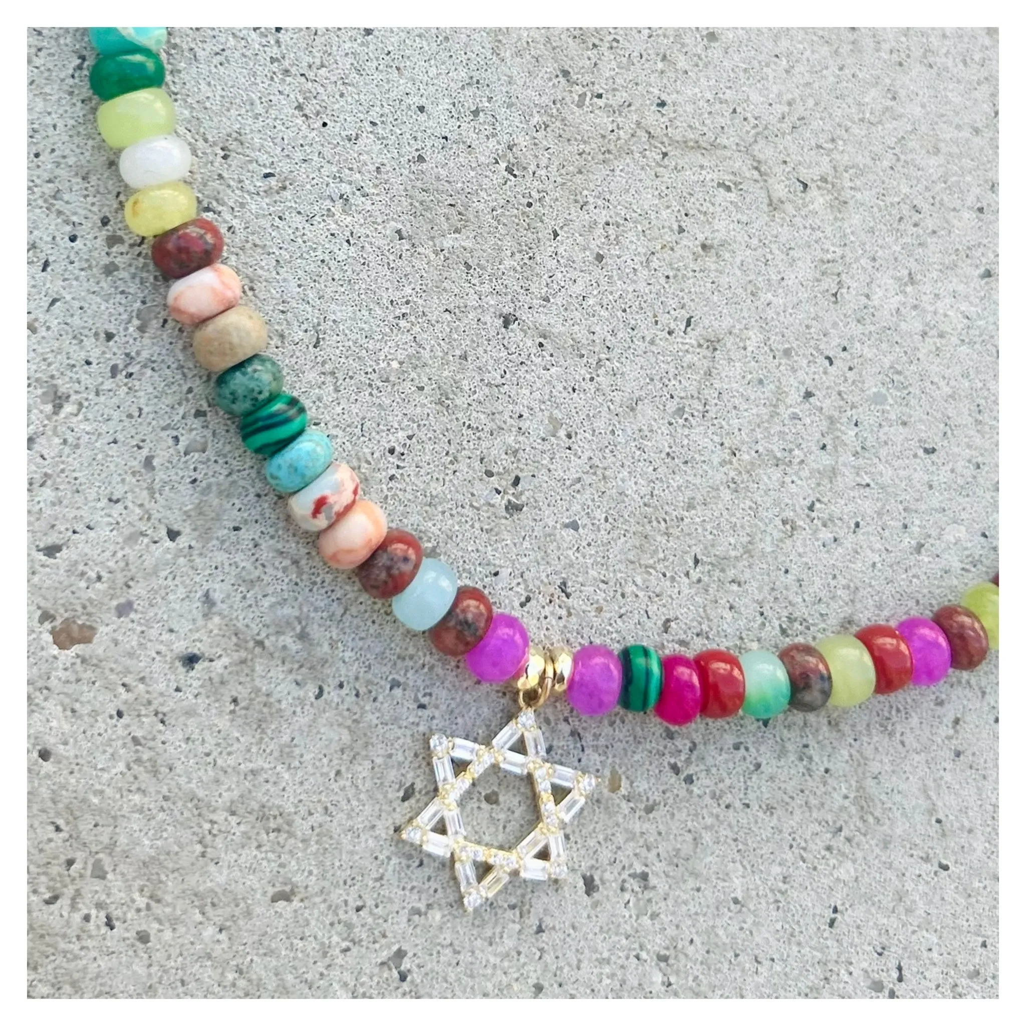 Live in Color Zion Necklace