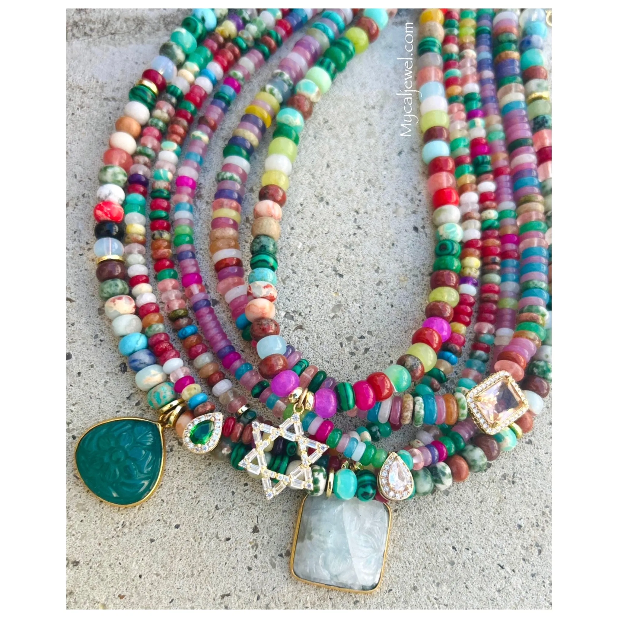 Live in Color Zion Necklace