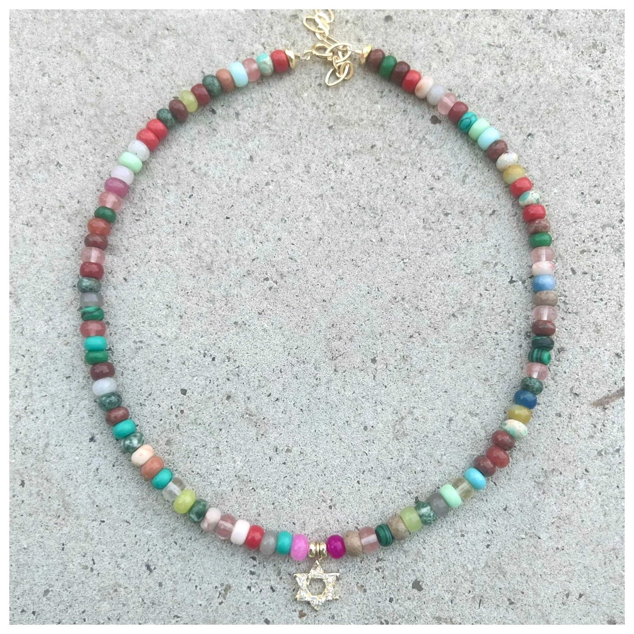 Live in Color Zion Necklace