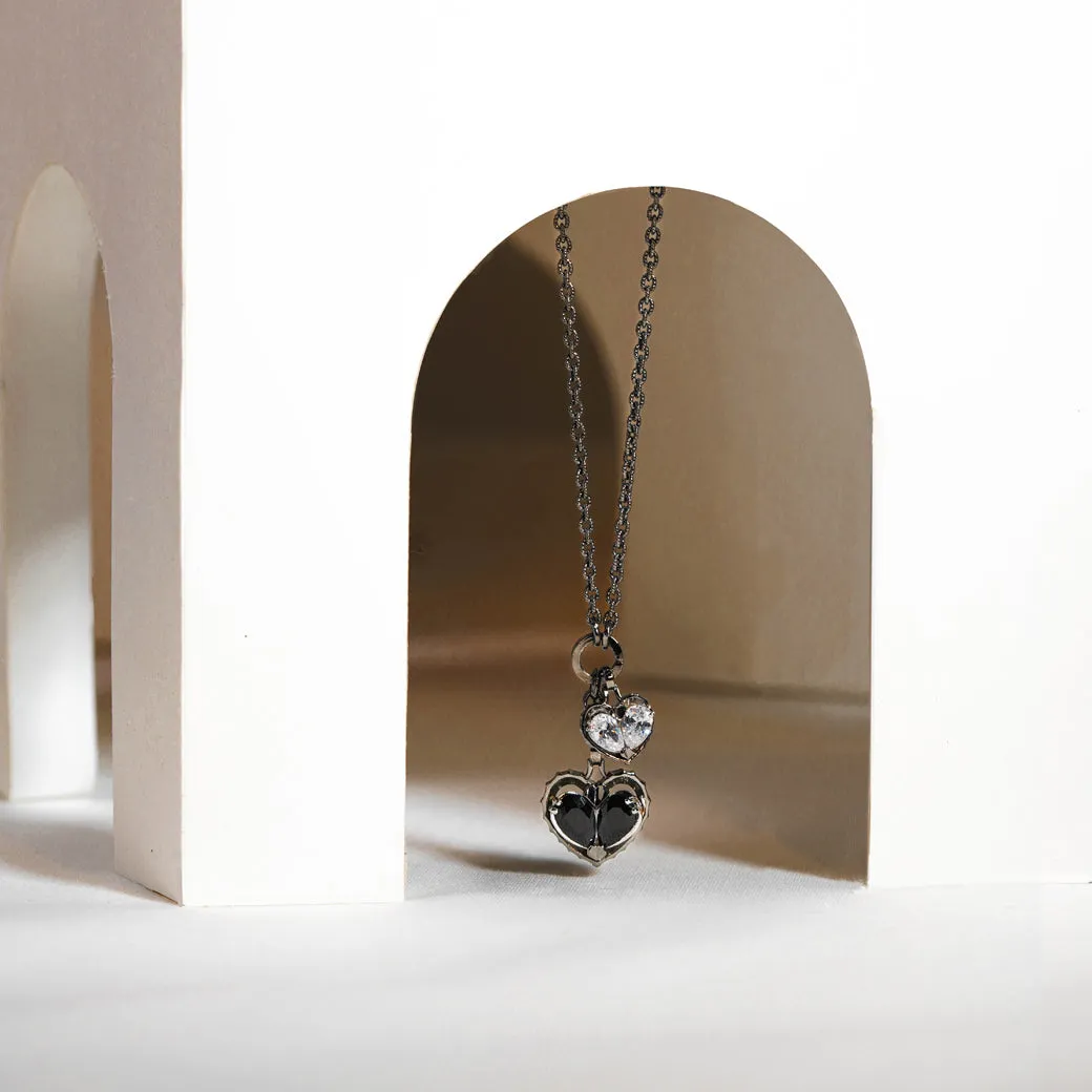 Love Song No.2 Necklace [Black gems/Black gold]