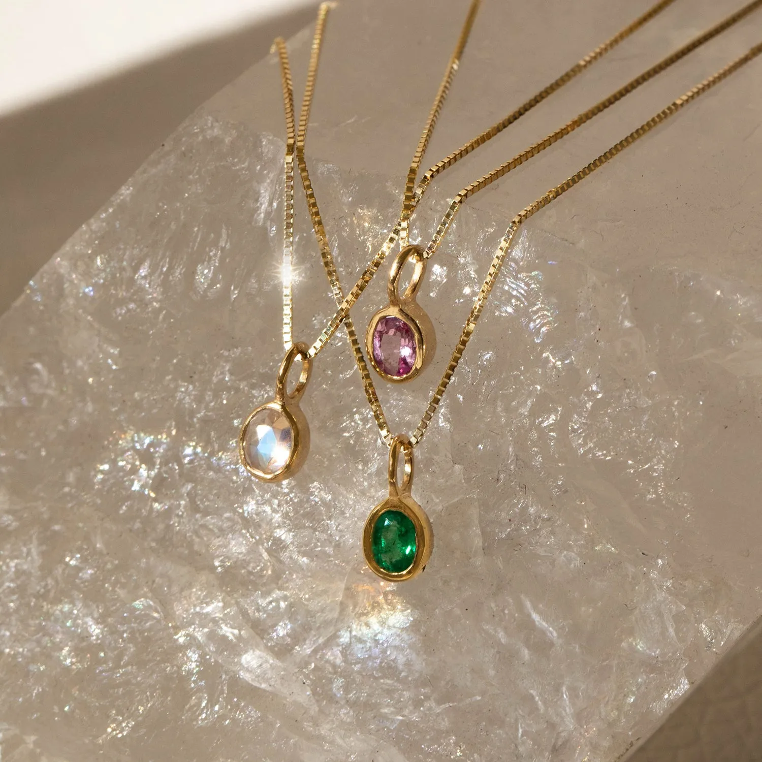 Petite Oval Necklace | 14k Gold & Pink Sapphire