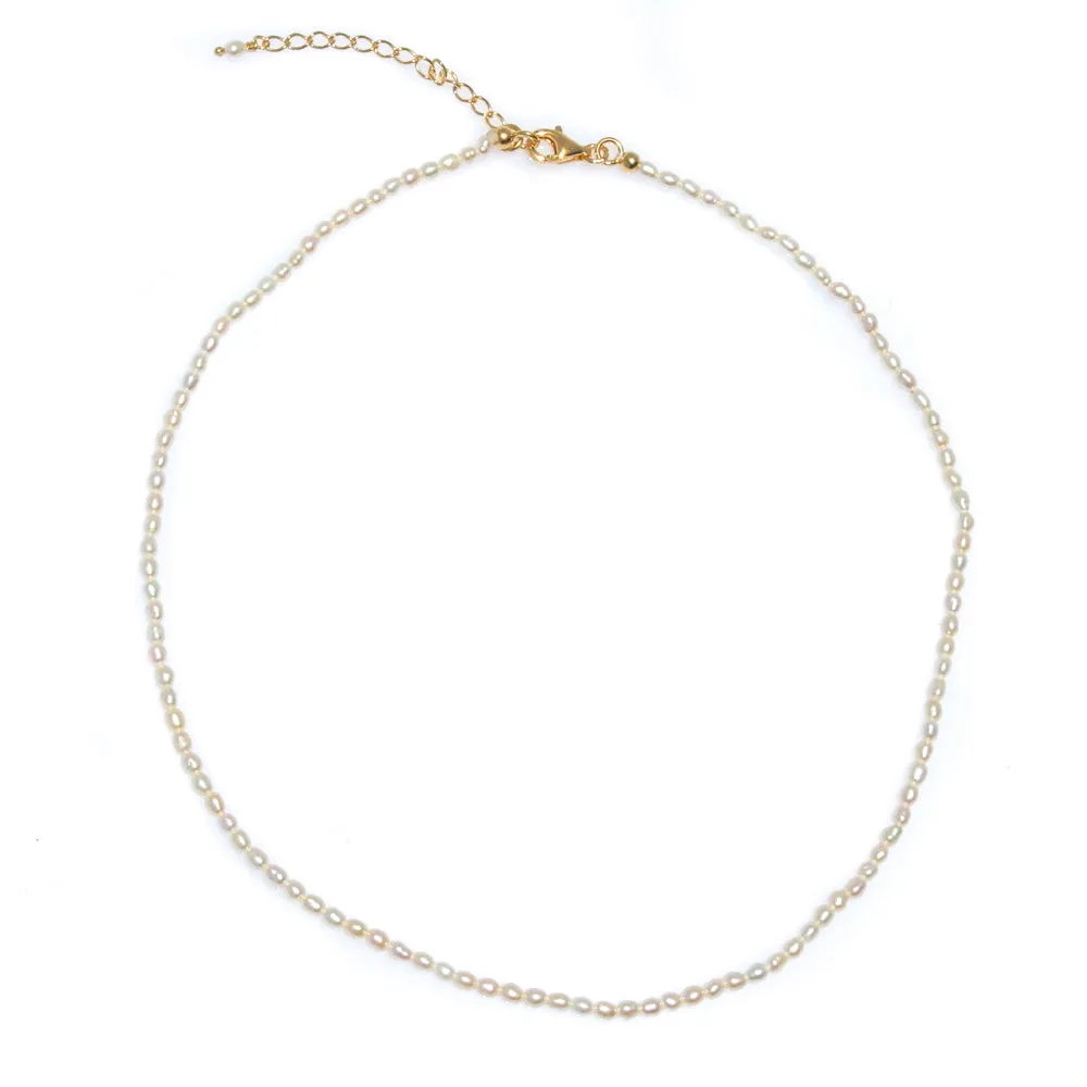 Rani Rice Pearl Necklace Gold Detail